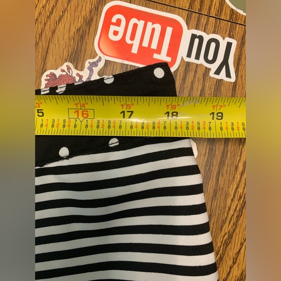 Roxy Boardshorts Size XL - Picture 13 of 15